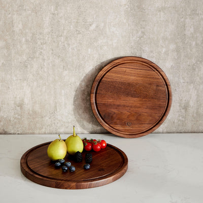 Black Walnut Wooden Cutting Board (Small Round / Large Round)