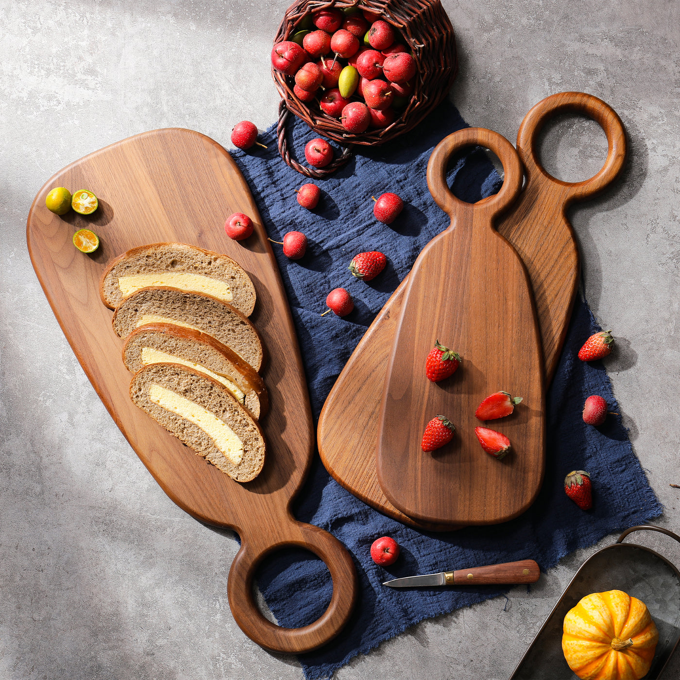 Ring Handle Oval Serving Board