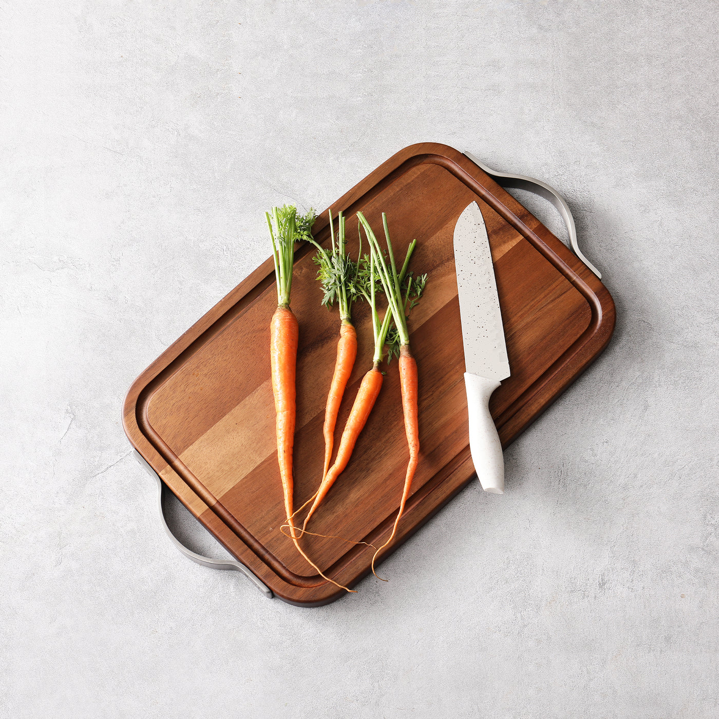 Metal Handle Cutting Board with 2 Handles