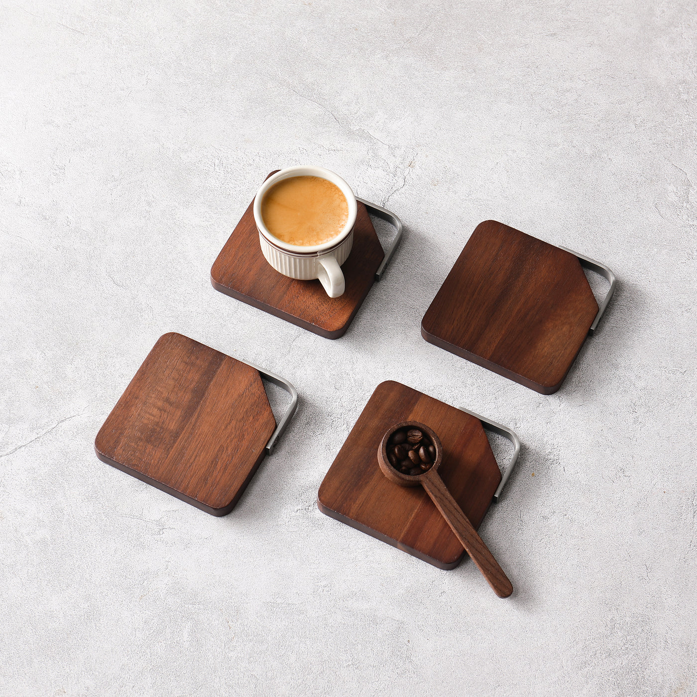 Metal Handle Coasters