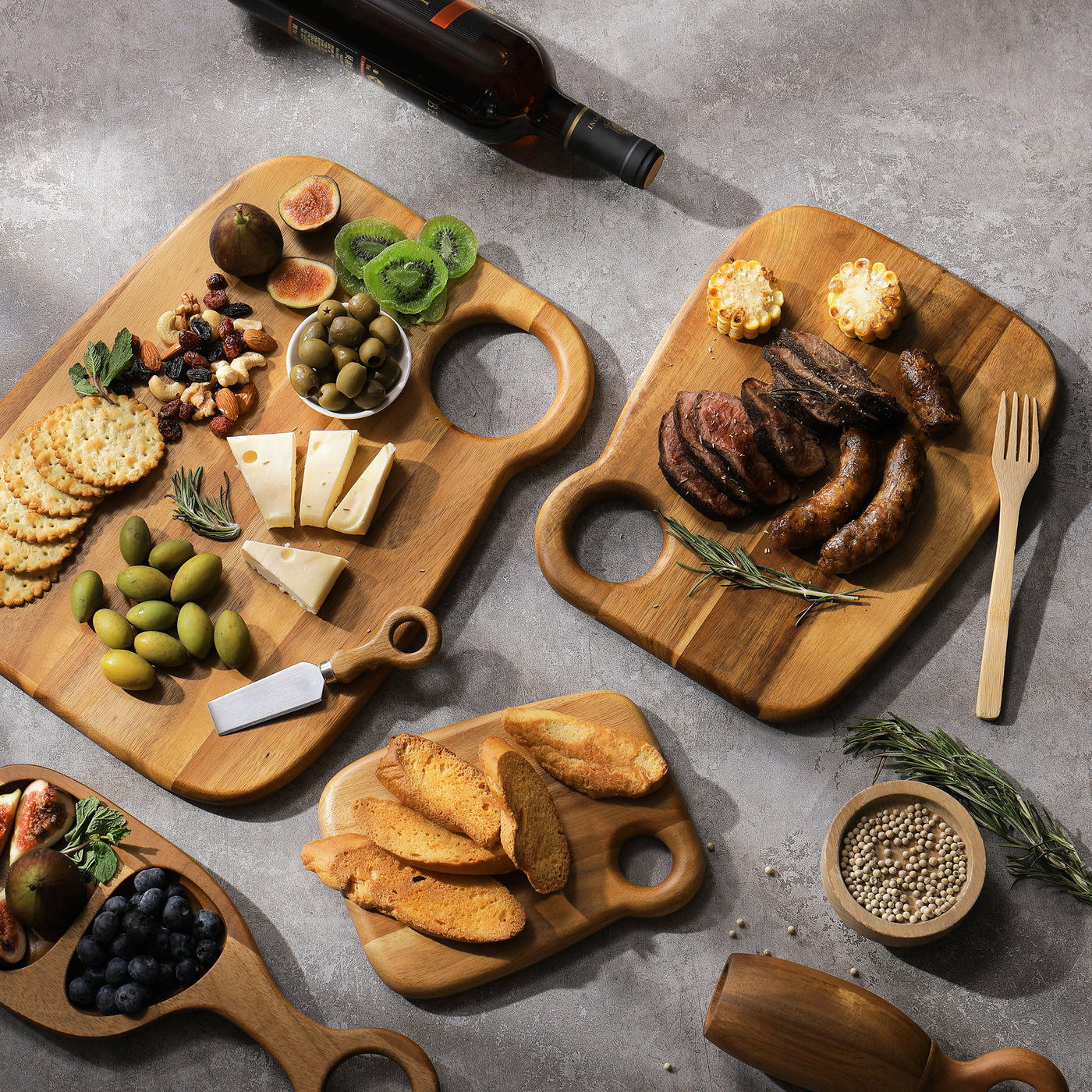 Ring Handle Cutting Boards